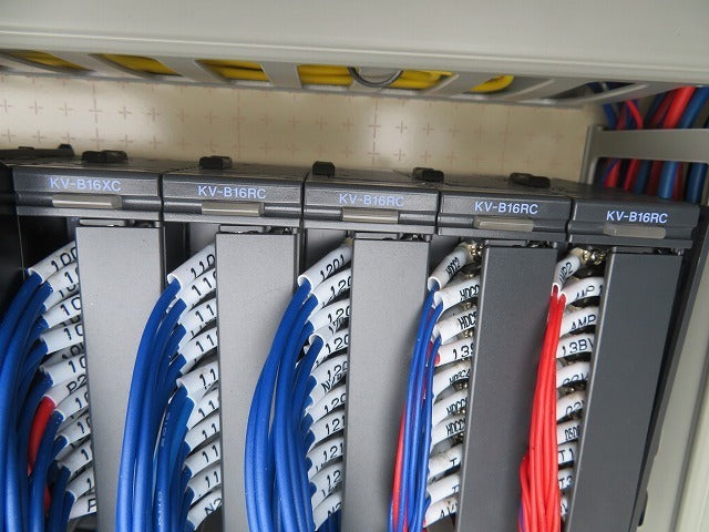 Keyence KV-7500 Control Panel with KV-SAD04 KV-B16XC KV-B16RC LY2 PCM-3012 MPPT Charge Controller [m1093884522]