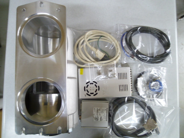 Leybold TURBOVAC TW 220-150 Turbomolecular Pump with Turbo Drive 300 DC24V Power Cable [s1141099236]