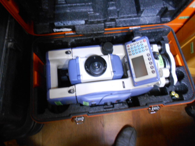 JEC FALDY-E3 Total Station with Field Computer [j1170096239]