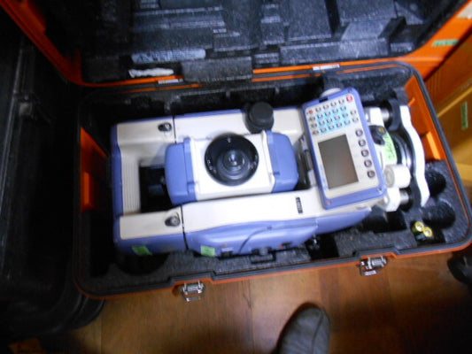 JEC FALDY-E3 Total Station with Field Computer [j1170096239]