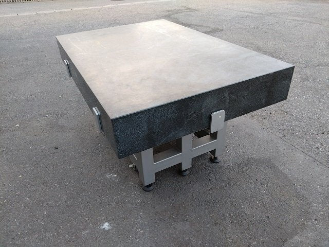 Kotobuki Precision Stone Surface Plate 0 Class W1500 x D1000 x H200mm with Stand [j1180443341]