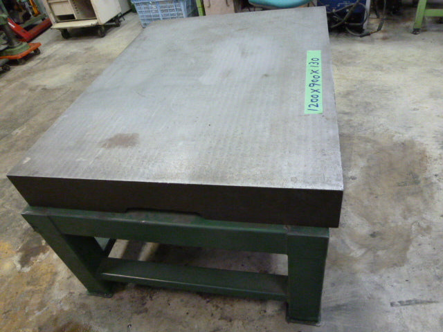 Higoshi Surface Plate 1200x900x130 for Welding and Measurement [w1184436610]