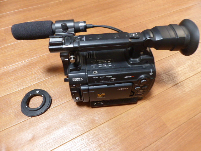 SONY PMW-F3 Microphone with Leica M Mount Adapter [v1185543556]