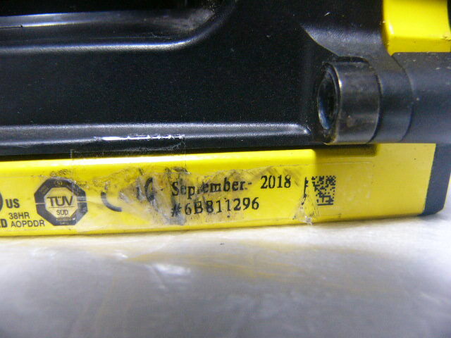 KEYENCE SZ-V32 Safety Laser Scanner [v1191986308]