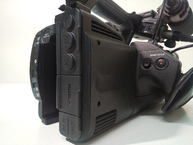 Sony HXR-NX5R Video Camera [p1192884826]