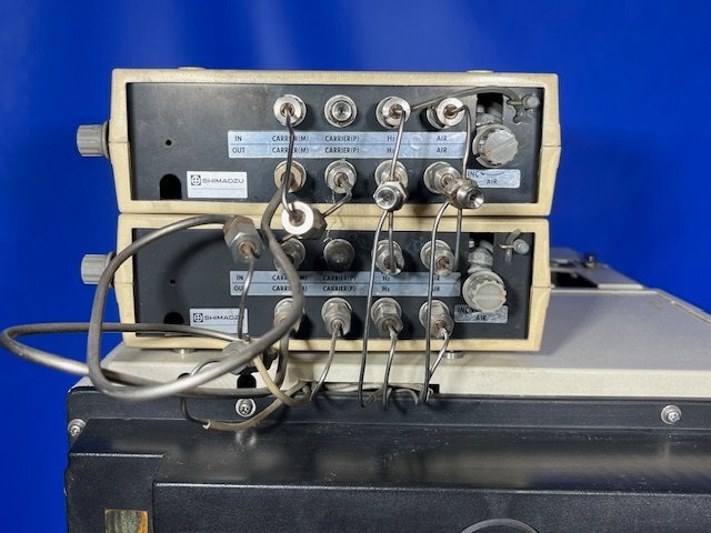 Shimadzu GC-14A Gas Chromatograph [q1195923832]