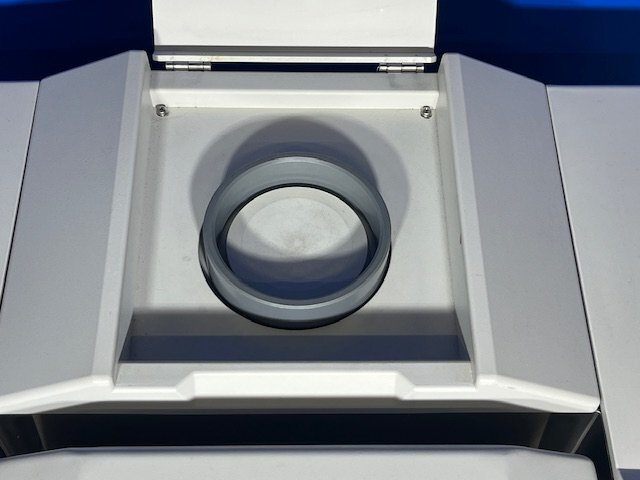 Shimadzu EDX-720 Energy Dispersive X-Ray Fluorescence Spectrometer [l1202522140]