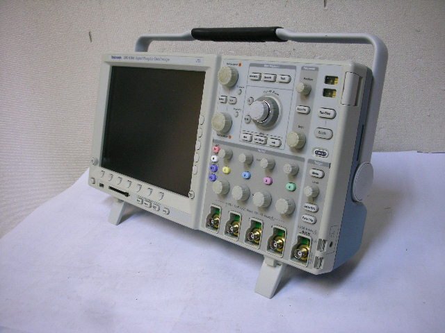 Tektronix DPO 4104 Digital Oscilloscope [1208299303]