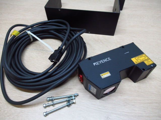KEYENCE LJ-V7300 Sensor Head CB-B10 Head Controller Cable Set 7AJ1208A-A1 [e1211650662]