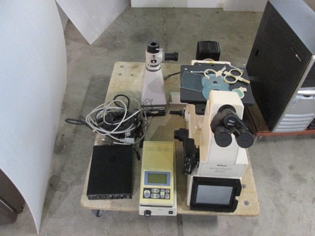 Nikon EPIPHOT 300 Microscope System [g1219168450]