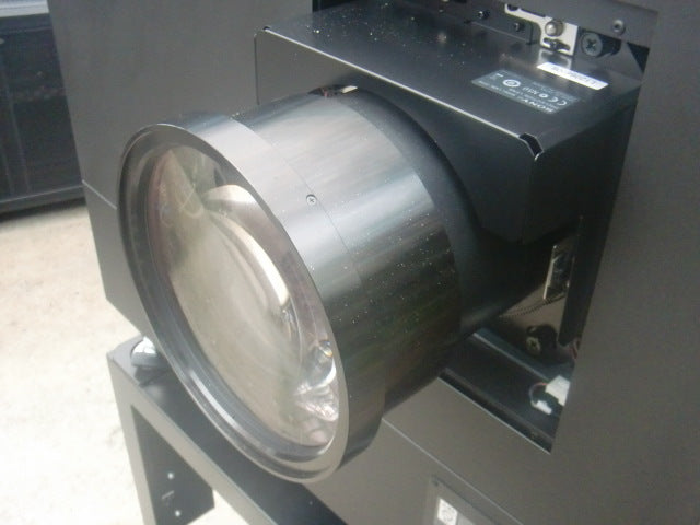 Sony SRX-R320S 4K Digital Cinema Projector with LKRL-Z219 Zoom Lens [e1225551498]