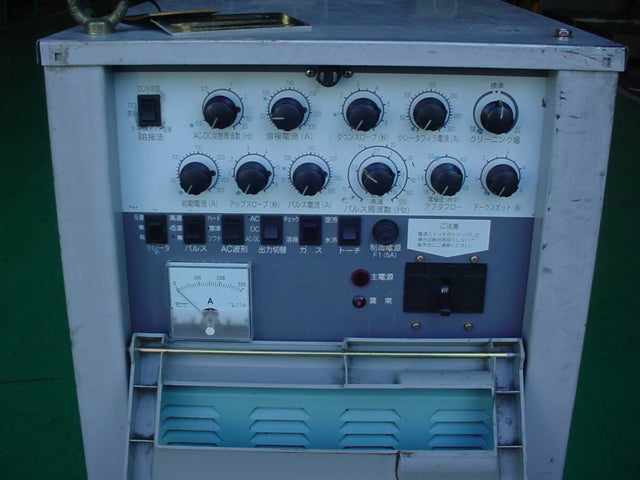 Daihen AVP-300 AC/DC TIG Welder with 4m Water-Cooled Torch [s1232108265]