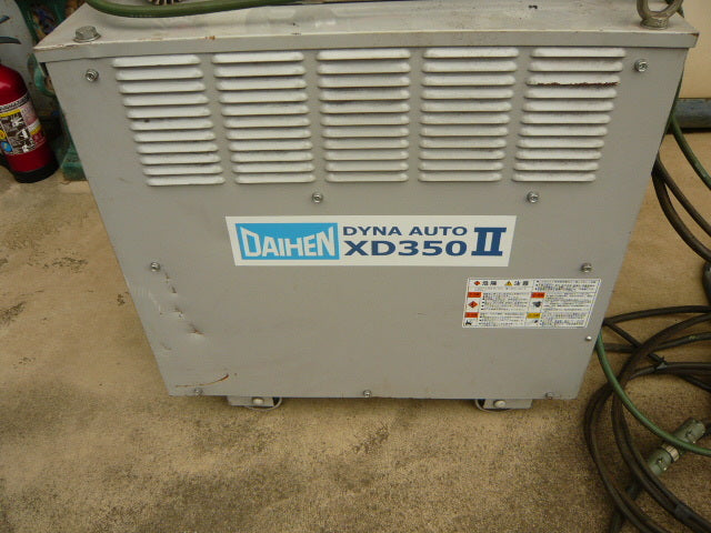 Daihen XD350Ⅱ CPXD-350(S-2) DC Power Supply with Wire Feeder 3-Phase 200V (for parts or not working) [s1232219604]