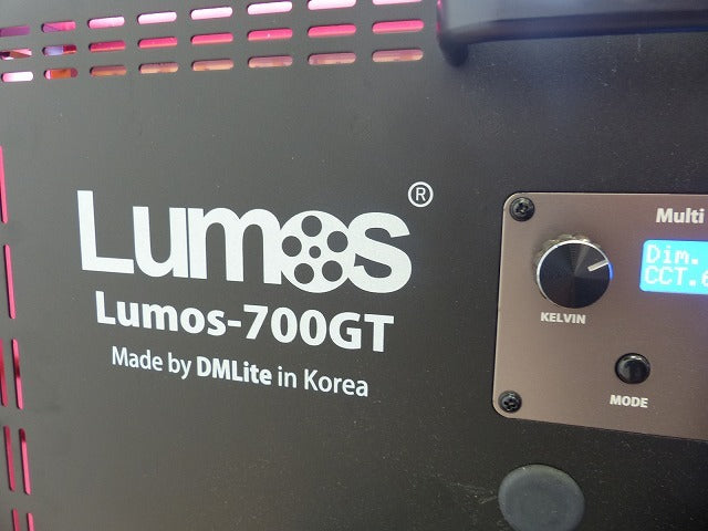 Lumos 700GT LED Panel Light with Matthews Rolling Stand [r1232494402]
