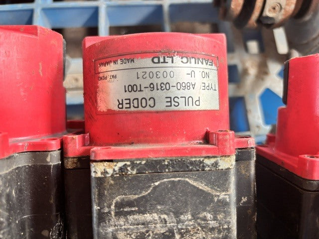 FANUC A06B-0371-B010 Model 2-0SP AC Servo Motor Set of 3 [s1233619570]