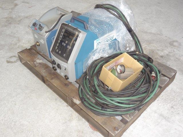 Daihen Semi-Automatic Welder (for parts or not working) [n1235972738]