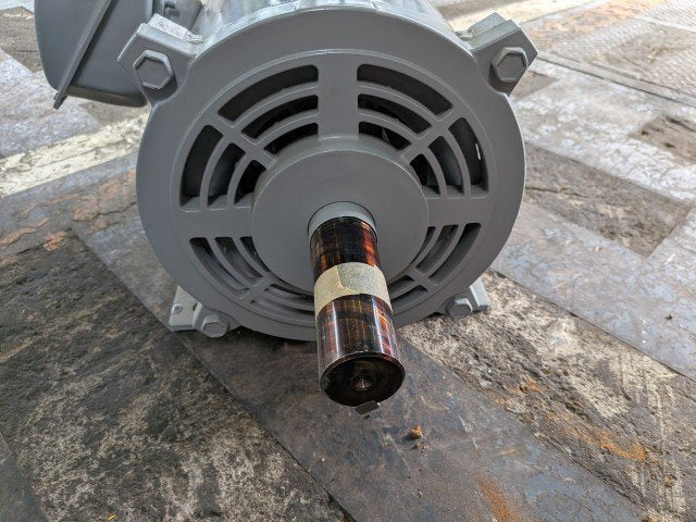 Mitsubishi Electric SB-JR 11kW 4-Pole Three-Phase Motor [p1236300256]
