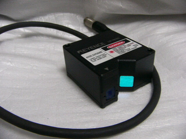 Keyence LK-H020 CCD Laser Displacement Sensor Head [g1238384049]