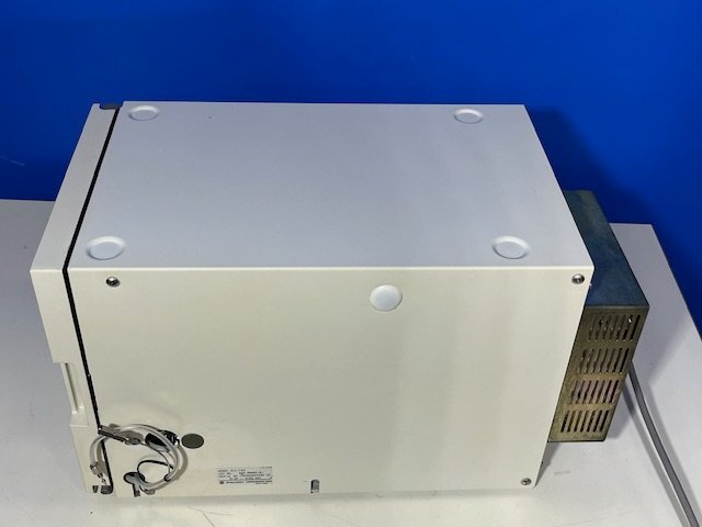 Shimadzu SIL-10A Liquid Chromatograph Autosampler [v1240115482]