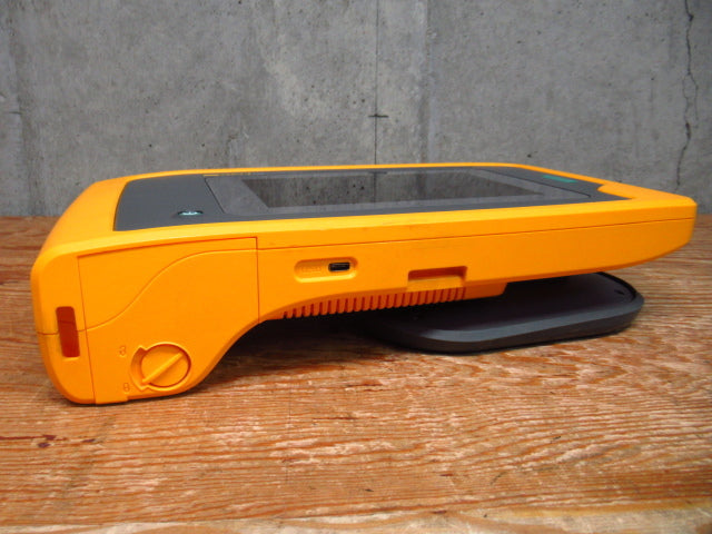 Fluke ii900 Sonic Industrial Imager with 2 Batteries and Charger (for parts or not working) [o1240704416]