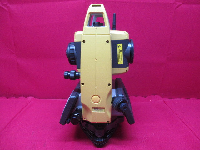 Topcon OS-205 Total Station Surveying Instrument with Case [n1240934029]