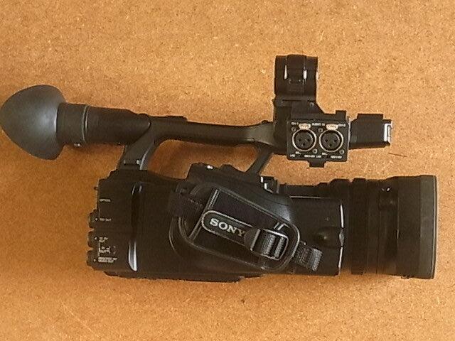 SONY PMW-200 Professional Camera 422 50Mbps Recording SDI XLR HDMI 1/2-inch 3CMOS [v1241086164]