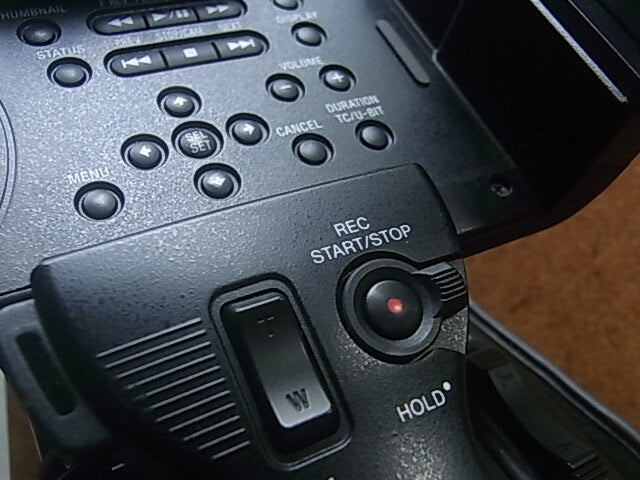 SONY PMW-200 Professional Camera 422 50Mbps Recording SDI XLR HDMI 1/2-inch 3CMOS [v1241086164]