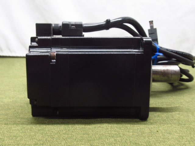 Keyence SV-M075AS Servo Motor Straight Shaft Absolute (as-is) [p1242746964]