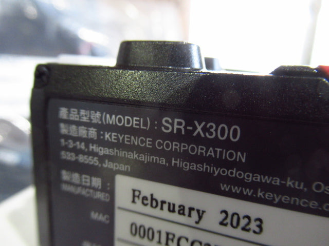 Keyence SR-X300 AI Code Reader with Cable [j1244545780]