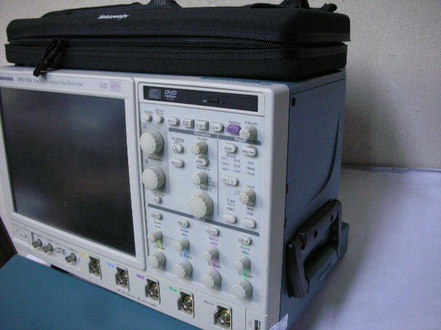 Tektronix DPO 7254 Oscilloscope [b1246370270]