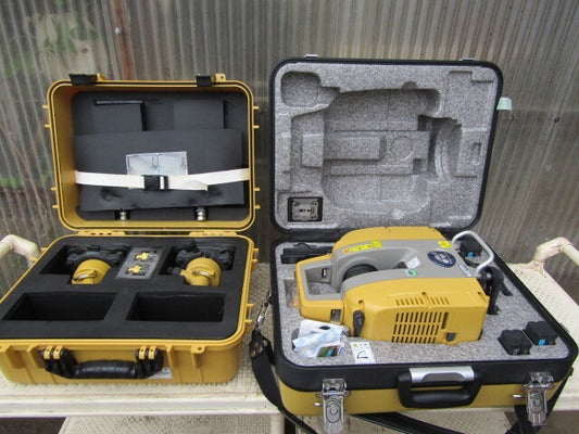 Topcon GLS-2000 3D Laser Scanner with 2 Target Plates [c1246521992]