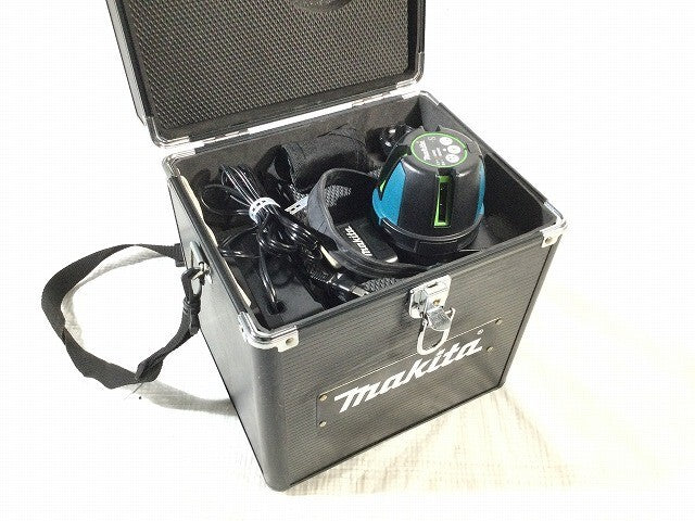 Makita SK314GDN Green Laser Level with Receiver and Case [l1248193776]