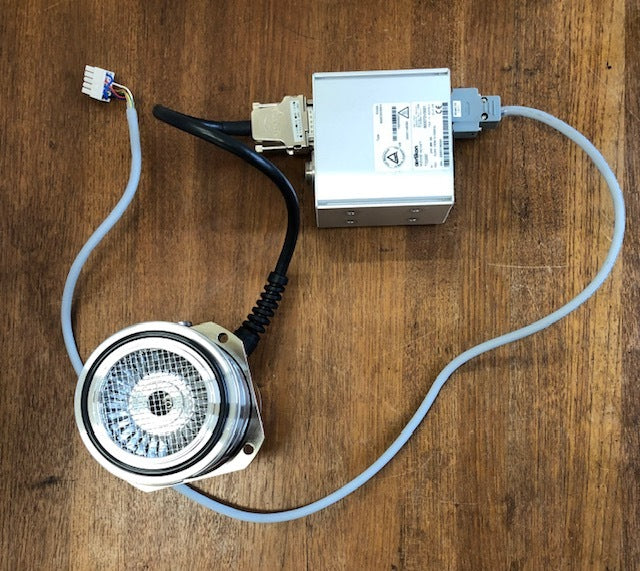Oerlikon Leybold Turbo Molecular Pump Turbovac TW 70H Turbo Drive 300 TD300 Mass Spectrometer [m1208169663]