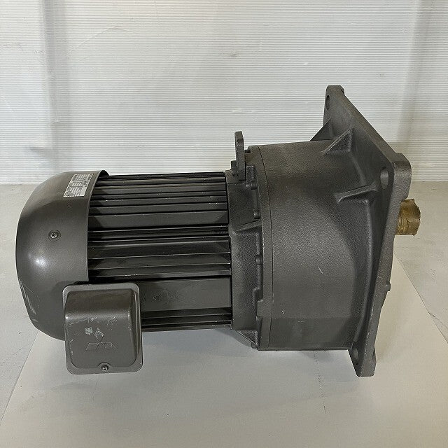 Mitsubishi Electric GM-DF Geared Motor 200V 3.7kW 4P Ratio 1:3 [m1146758671]