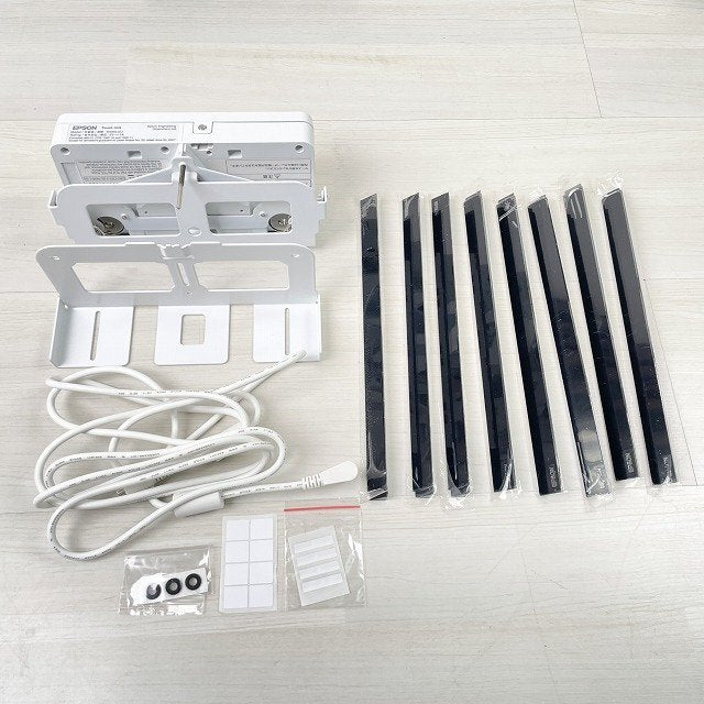 EPSON EB-1460UT Projector Ultra-short Focus [s1193171177]