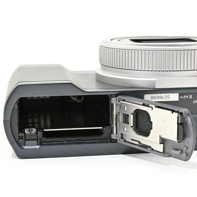 LEICA C-LUX Digital Camera [j1219345280]