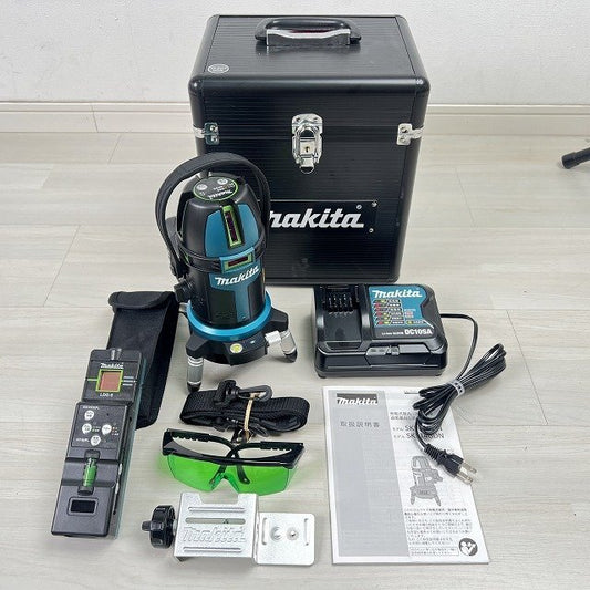 Makita SK507GDN Rechargeable Indoor Outdoor Laser Level with Battery and Charger (untested) [k1229202377]