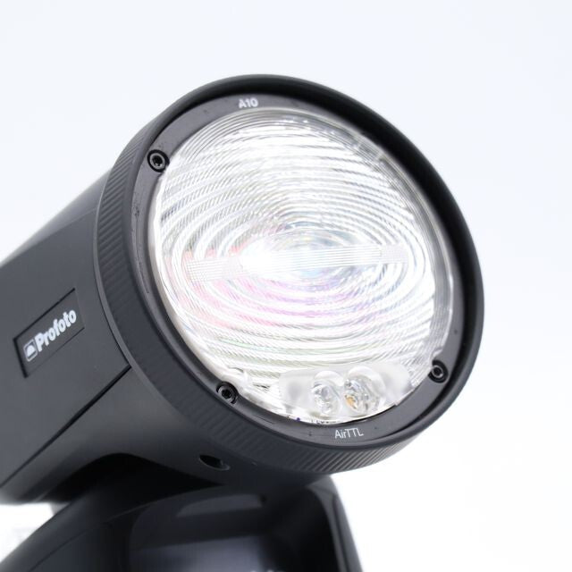 Profoto A10 On-Camera Flash for Fujifilm Camera [x1242734852]