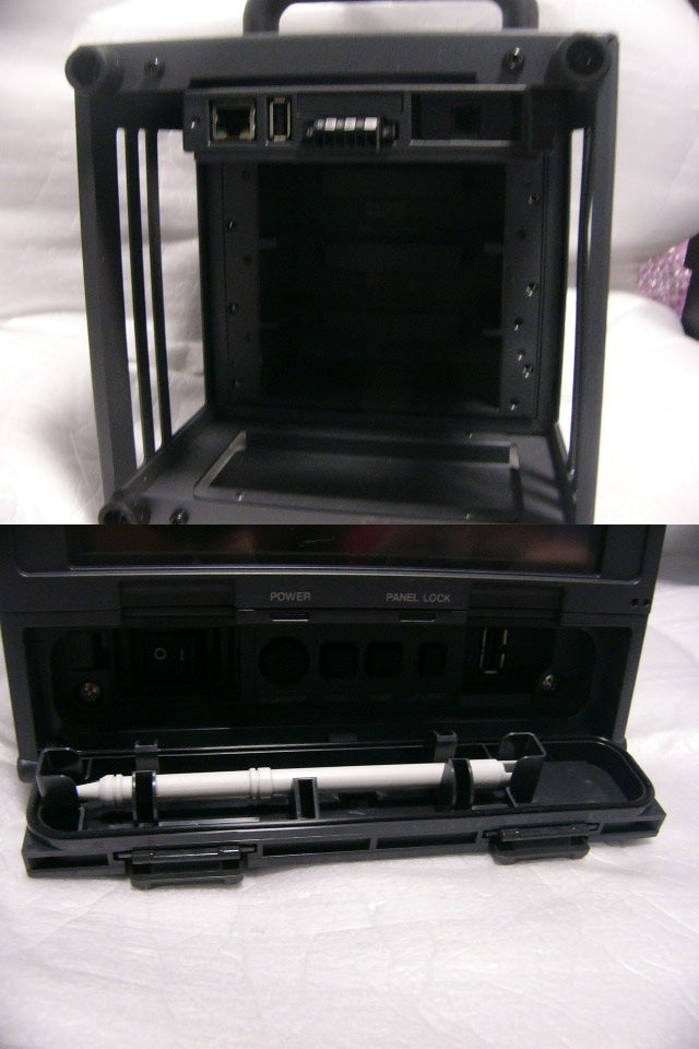 KEYENCE TR-V550 Touch Data Recorder [v1074122326]