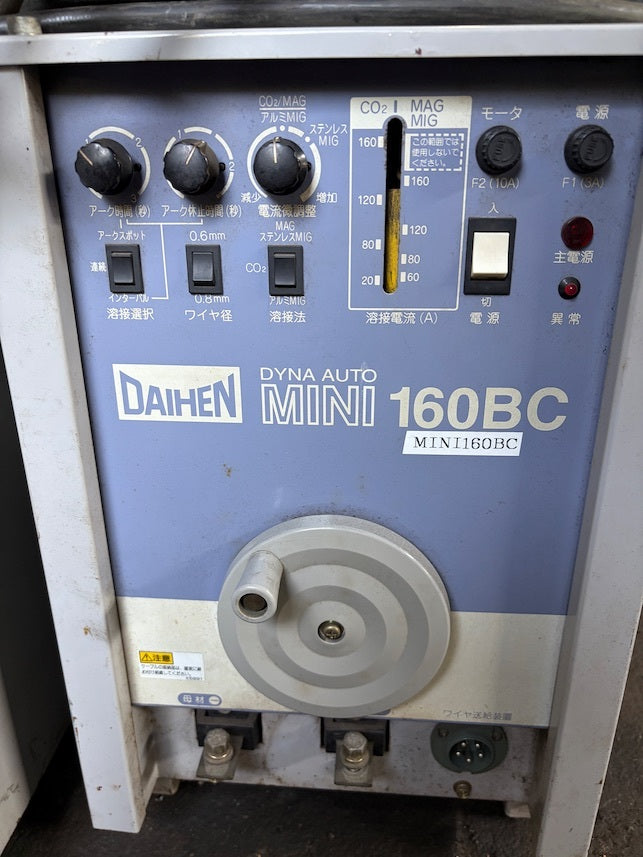 Daihen Mini 160BC CPTM-1604 CO2/MAG Semi-Automatic Welder 200V [l1239871233]