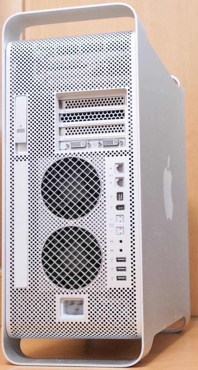 Apple PowerMac G5 2.5GHz Quad Core 8GB nVIDIA Geforce 6600 SSD 60GB [r1216778878]