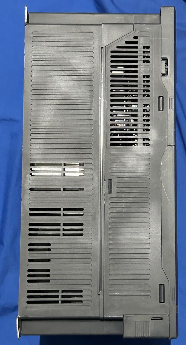 Mitsubishi Electric FR-A820-22K-1 Inverter Main Body [d1216763723]