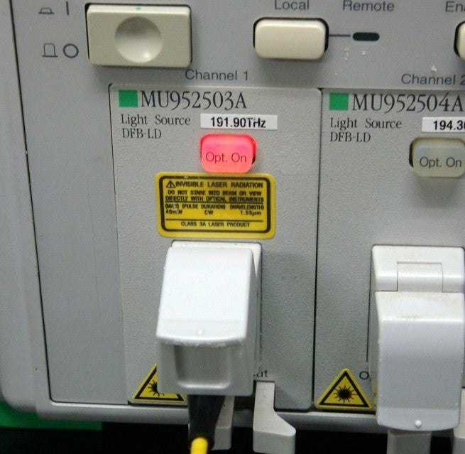 ANRITSU MU952503A 1562.23nm +10dBm DFB-LD Light Source [g1048611863]