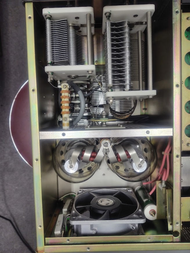 Linear HL-2.1K Amplifier [d1215753272]