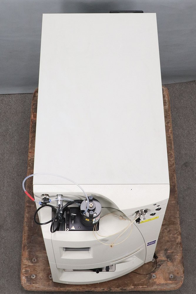 Waters 186002000 Mass Spectrometer [v1216866771]
