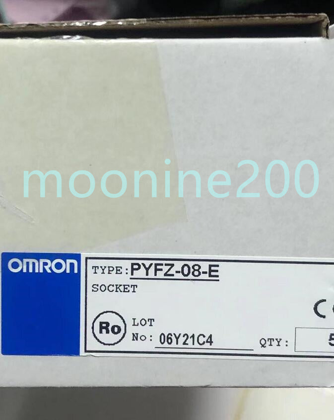 OMRON PYFZ-08-E Surface Connection Socket Set of 500 [x1130919464]