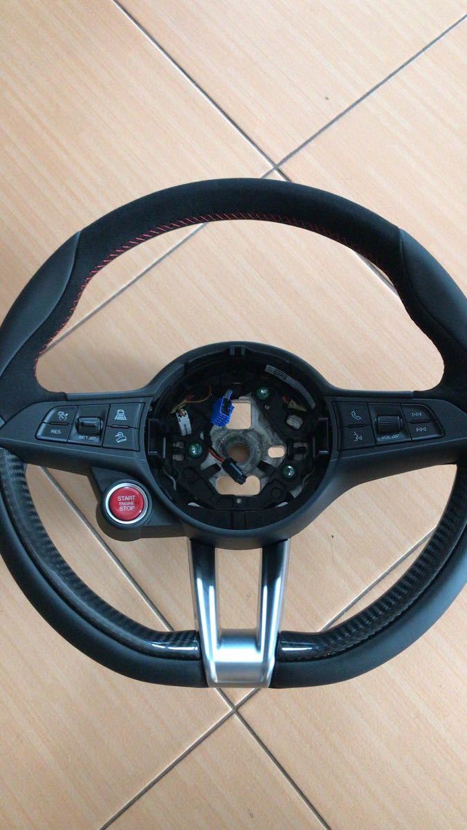 Alfa Romeo Giulia Stelvio QV Sport Carbon Suede Steering Handle [q279394178]