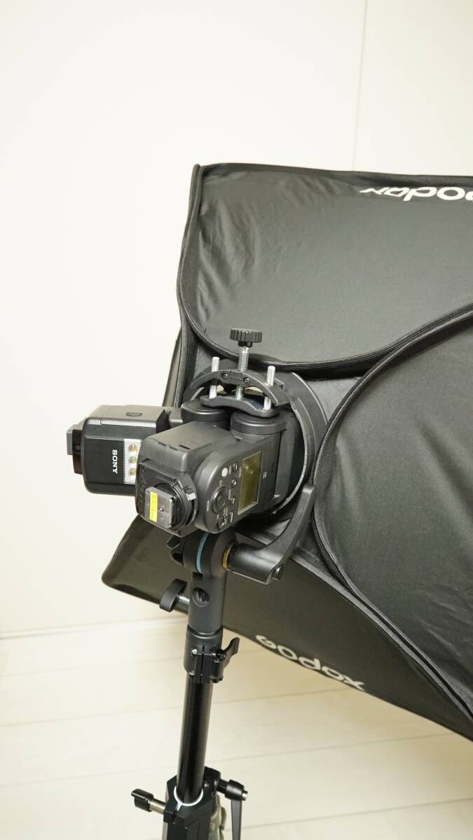 SONY Strobe 3 Lights Set with 80cm Softboxes x2 and Modified Bracket [u1210084113]
