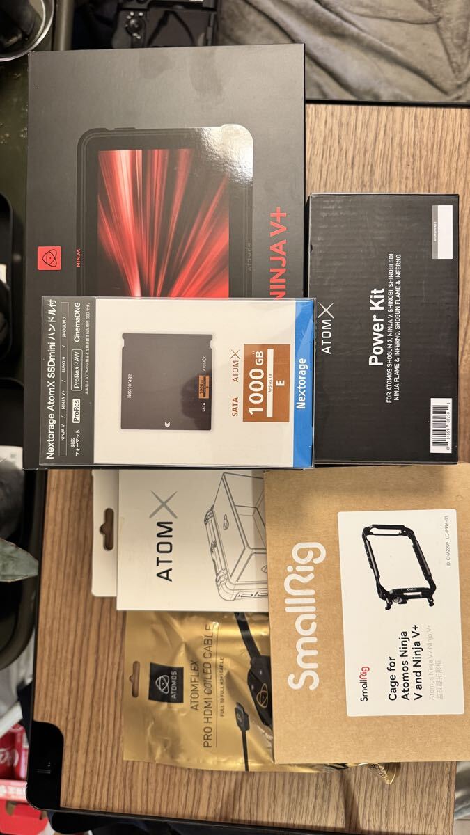 Atmos ATOMOS NINJA V+ 5 Inch HDR Monitor Recorder [e1213411354]