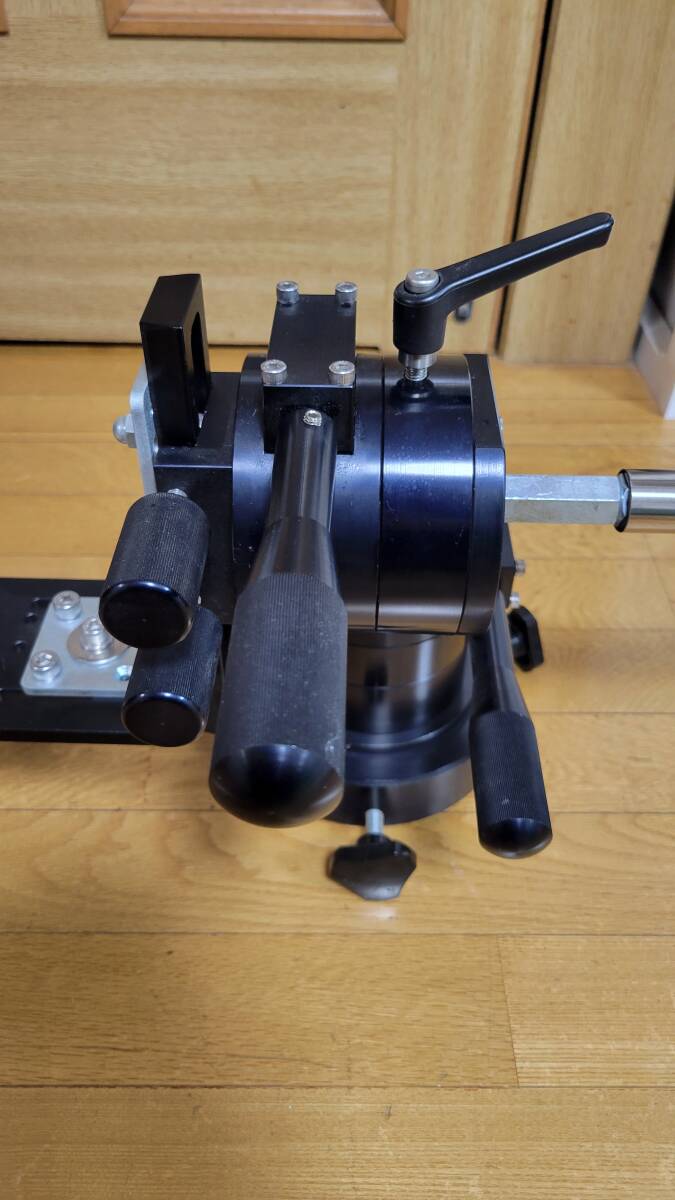 Yuhan Industrial T-mount Latitude Table [h1215654223]